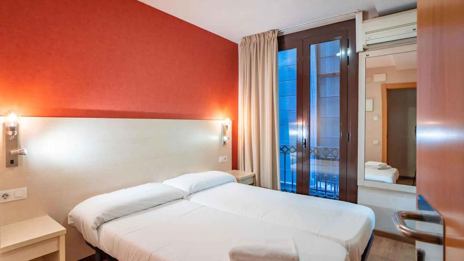Hostal Fina Βαρκελώνη Ισπανία
