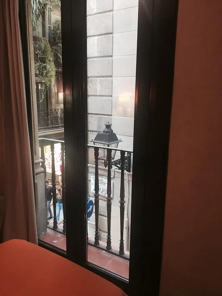 Hostal Fina Βαρκελώνη 2*,