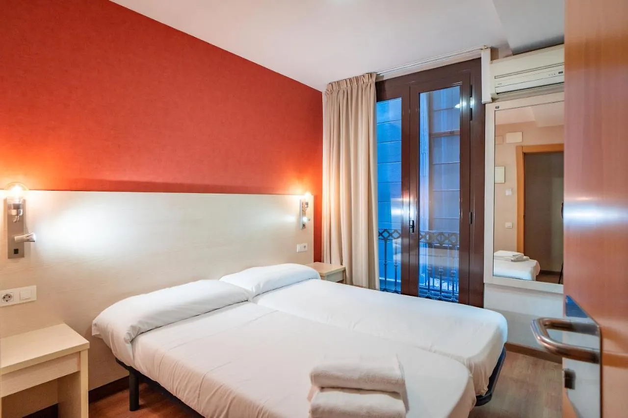 בית הארחה ברצלונה Hostal Fina