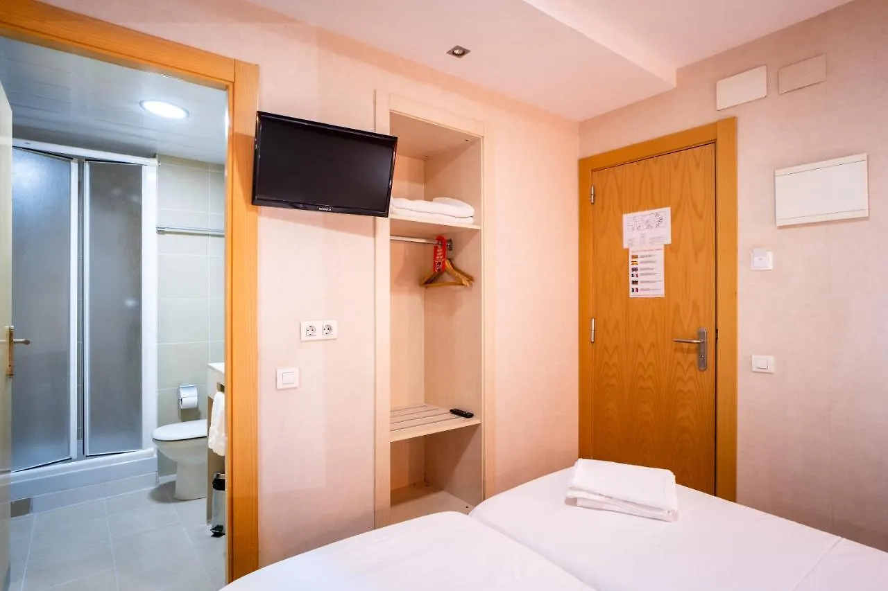 ברצלונה Hostal Fina