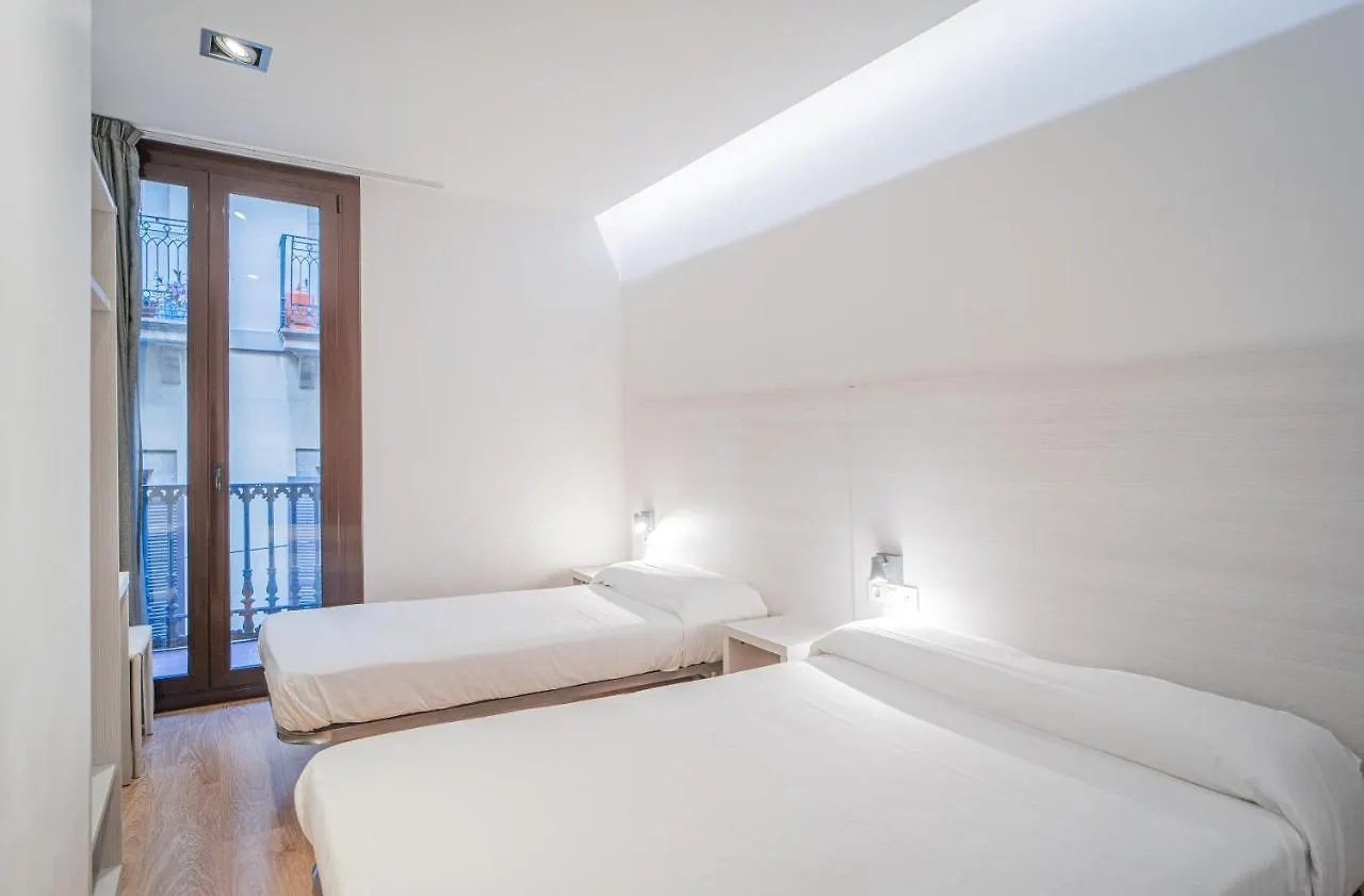 Hostal Fina Barcelona Spain