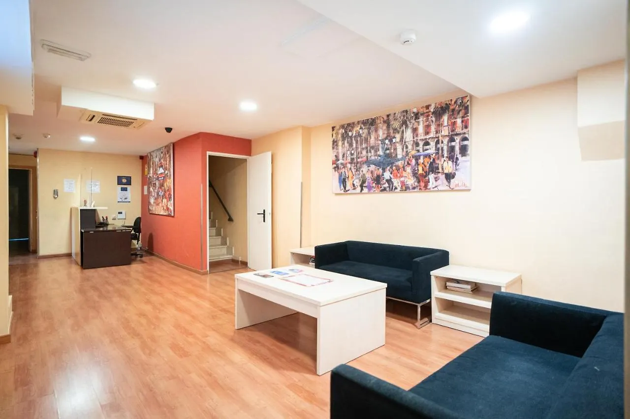 Hostal Fina Barcelona 2*,  Spain